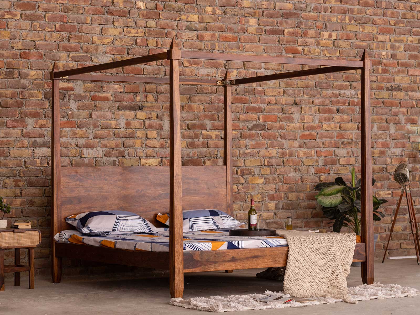 Duraster Amber Sheesham Wood Poster Bed - Image 2