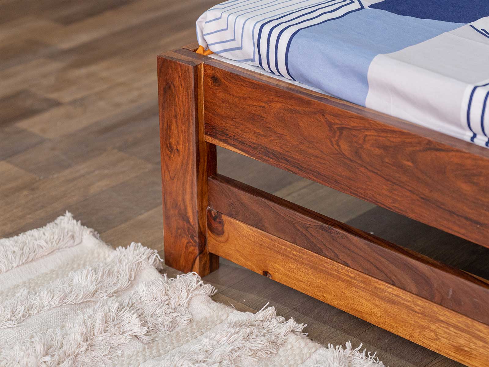 Duraster Amber Sheesham Wood Bed - Image 4