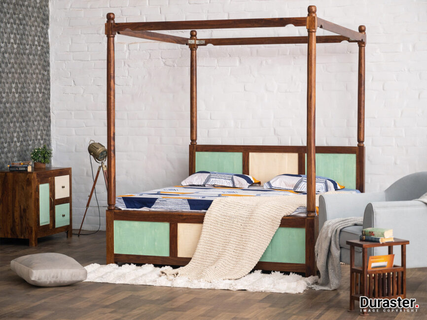 Four Poster Bed