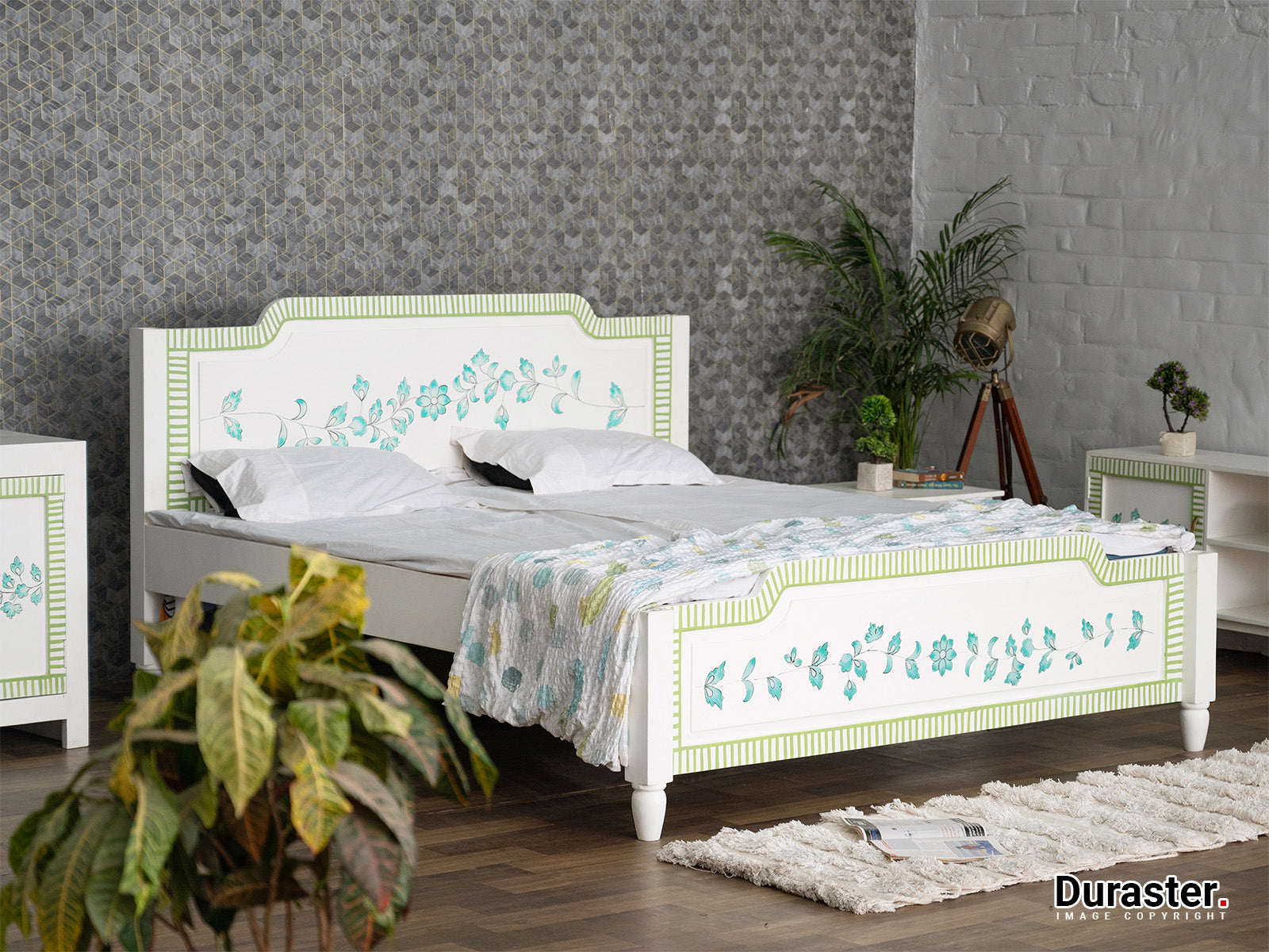 Queen Size Bed