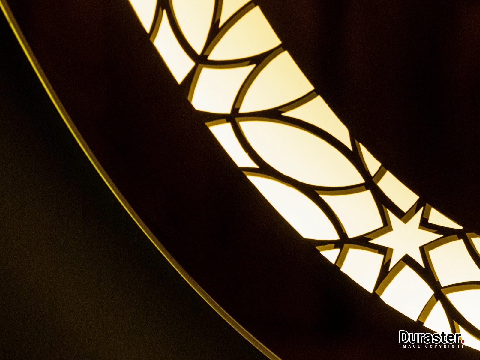 Artistic Glass Led wall Mirror - Duraster