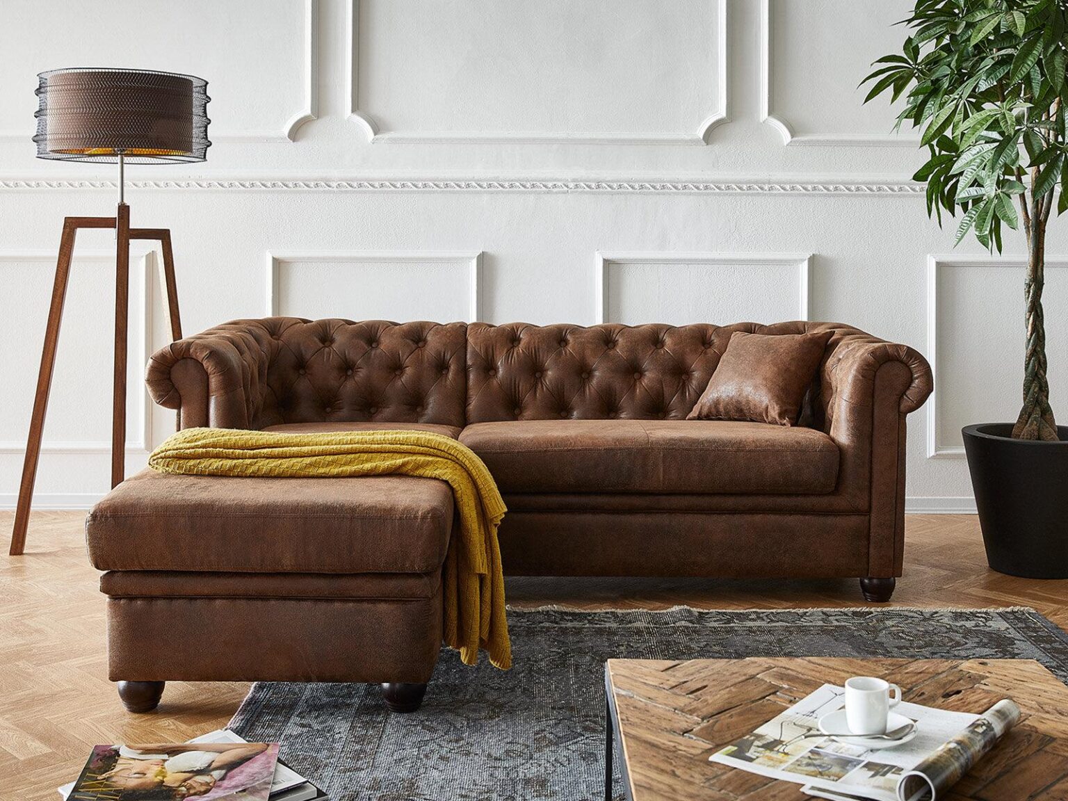 Norwich Vintage Chesterfield Brown Ottoman Left #20 - Duraster