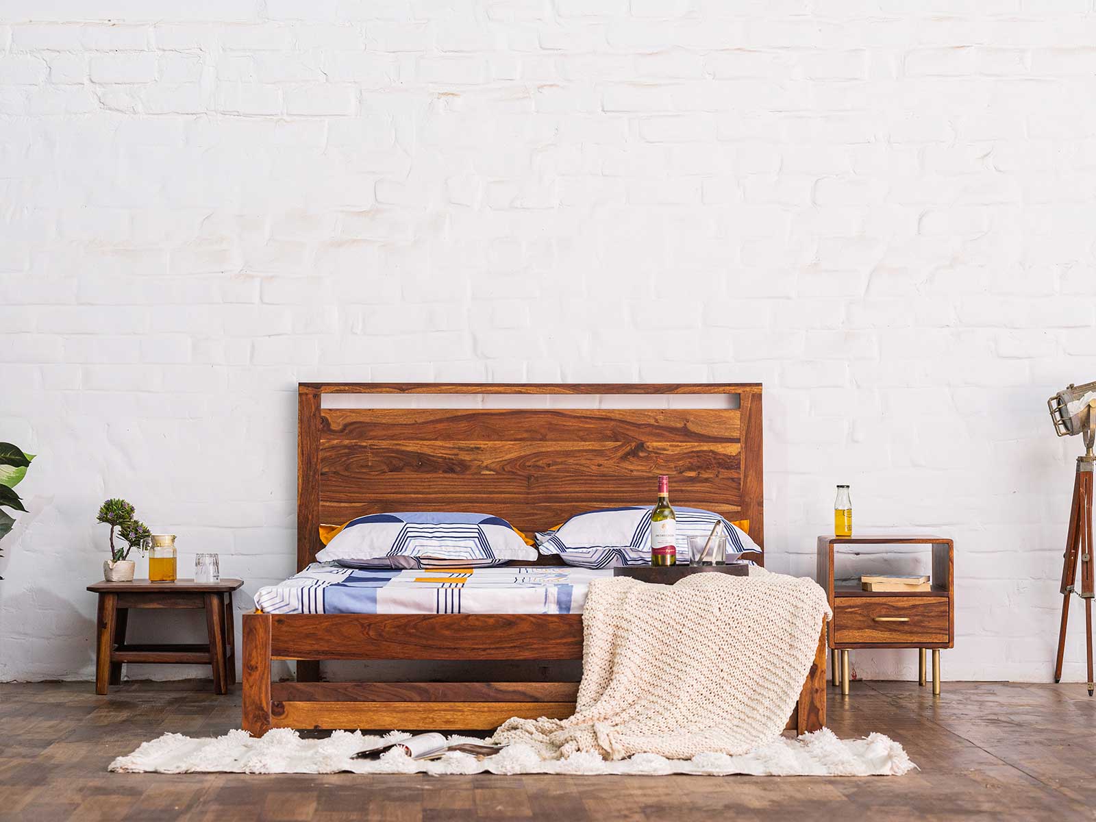 Duraster Amber Sheesham Wood Bed - Image 2