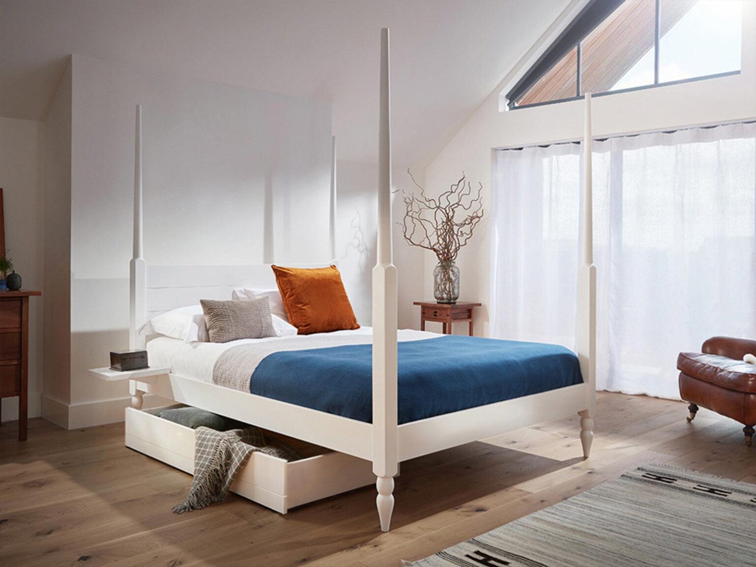 Novo Solid Acacia Wood Four-Poster Bed #9 - Duraster