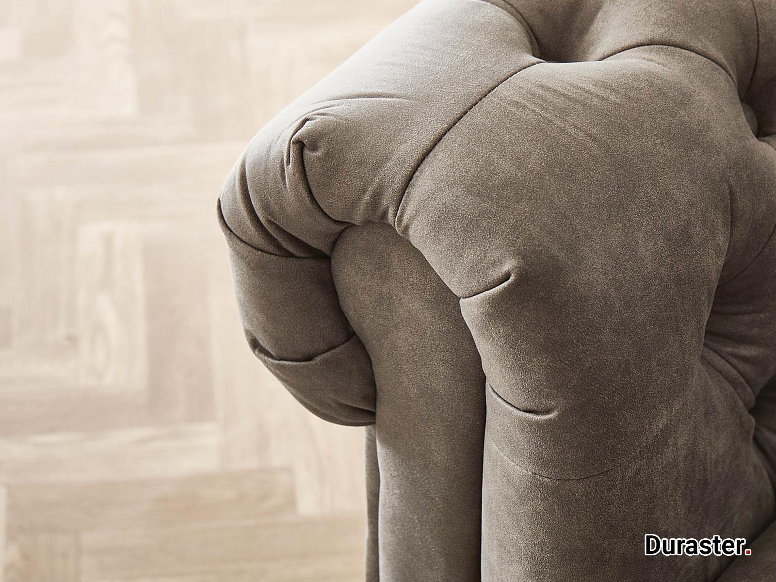 Norwich Traditional Chesterfield 3 Seater Sofa #25 - Duraster