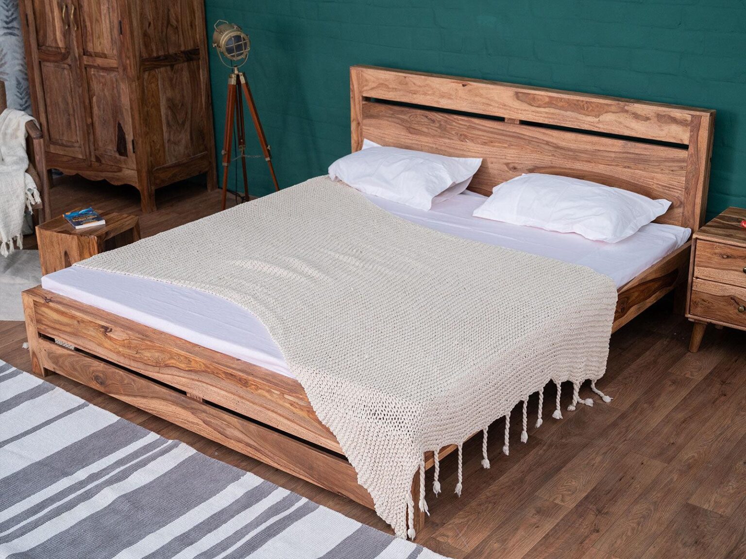 Hawkin Modern Sheesham wood Bed #4 - Duraster