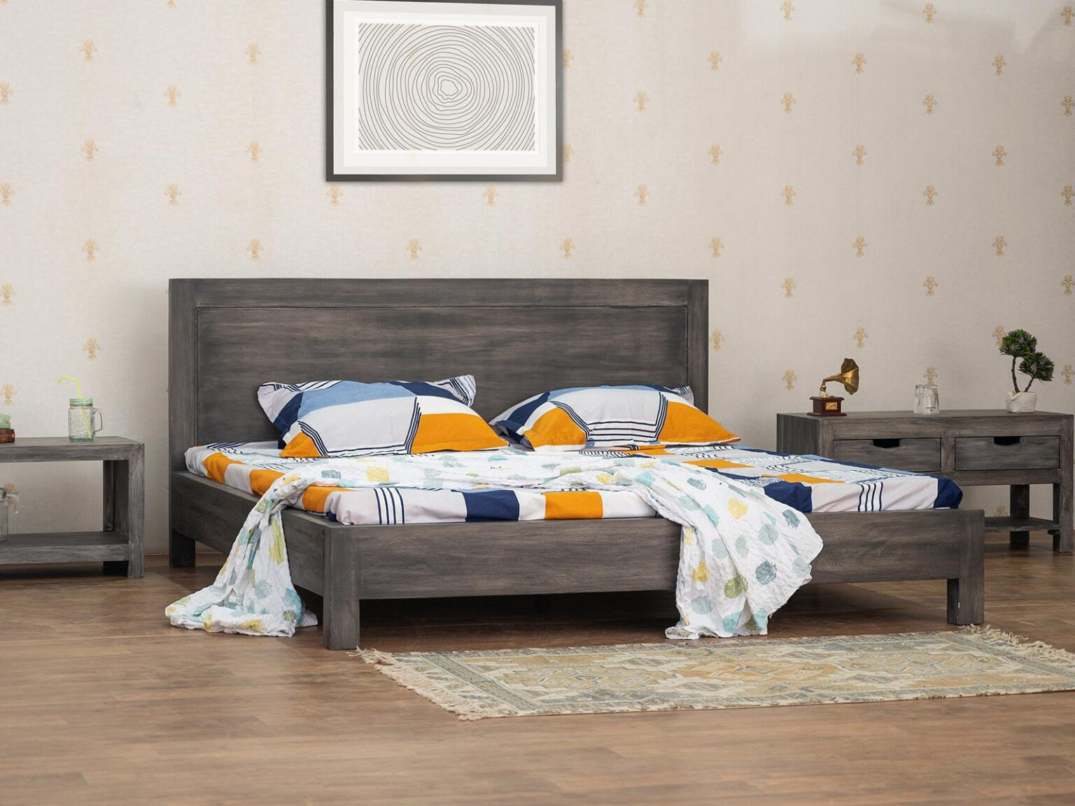 Queen Size Bed