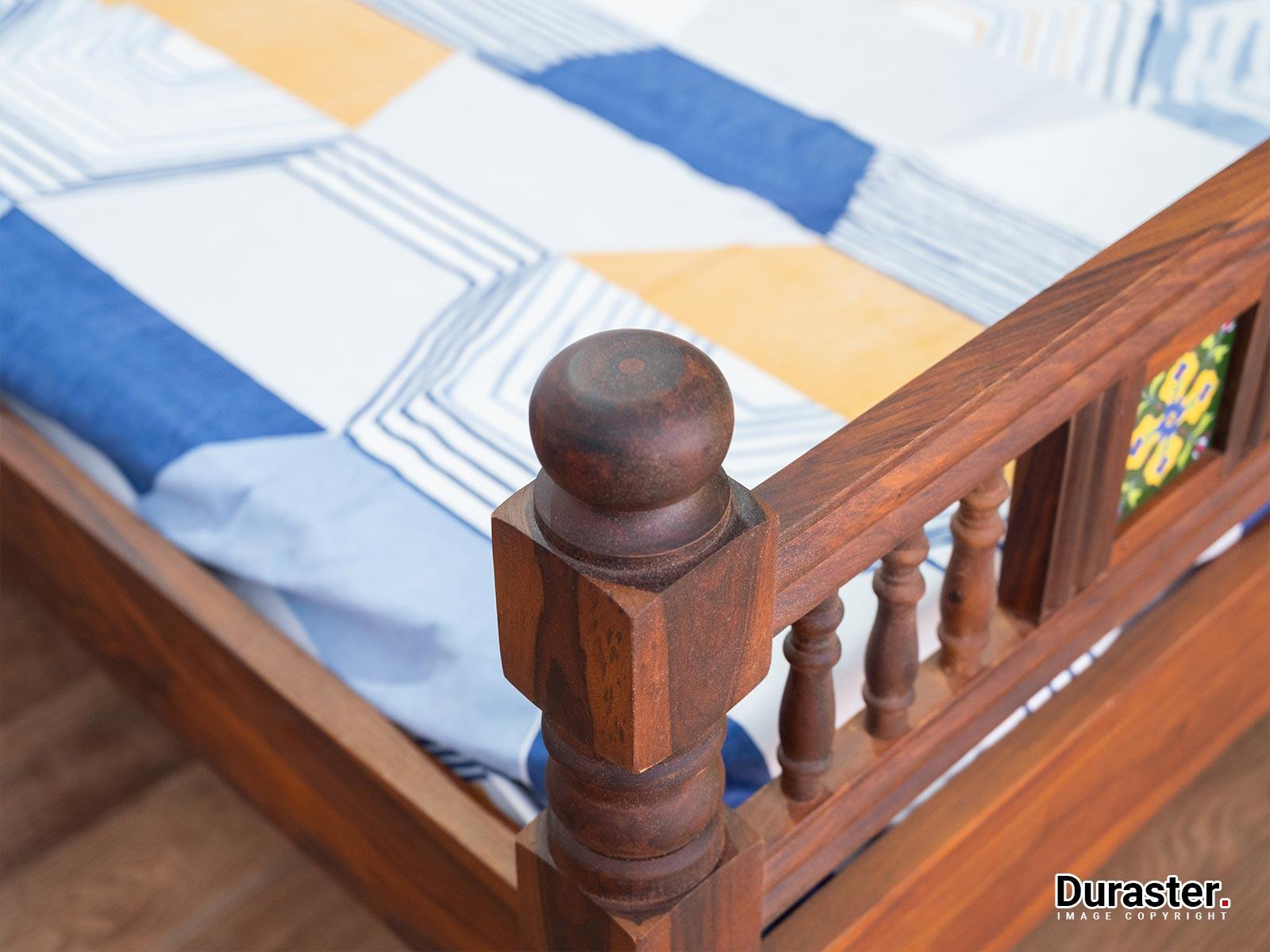 Vismit Solid Sheesham wood Bed #4 - Duraster