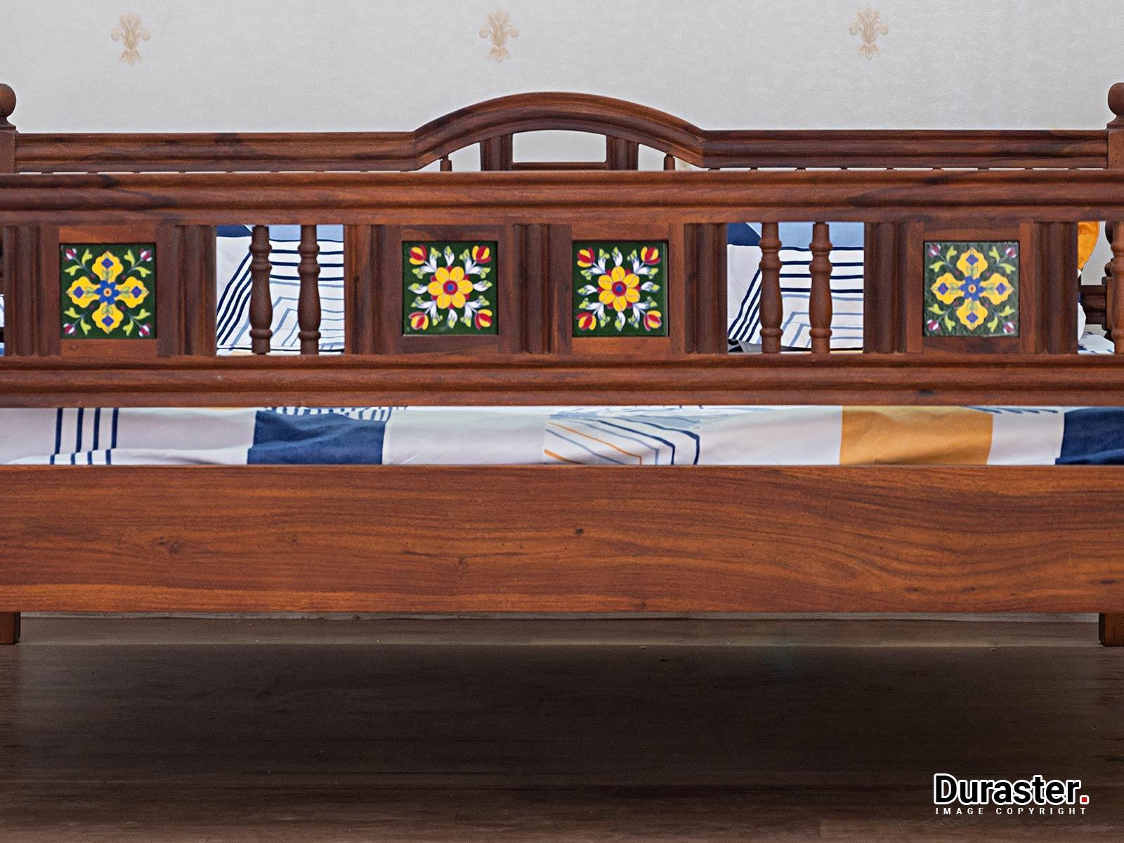 Vismit Solid Sheesham wood Bed #4 - Duraster
